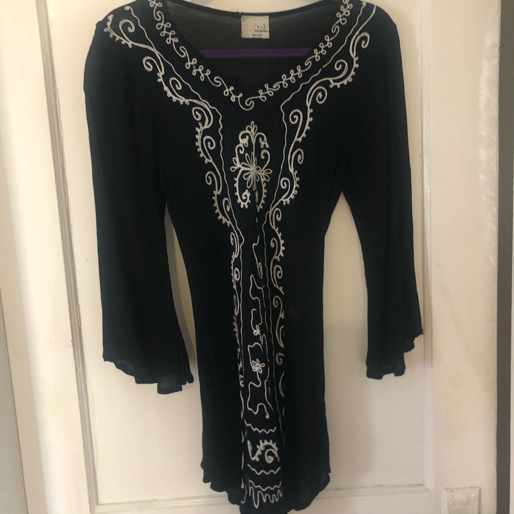 Cyn size small/medium beach coverup